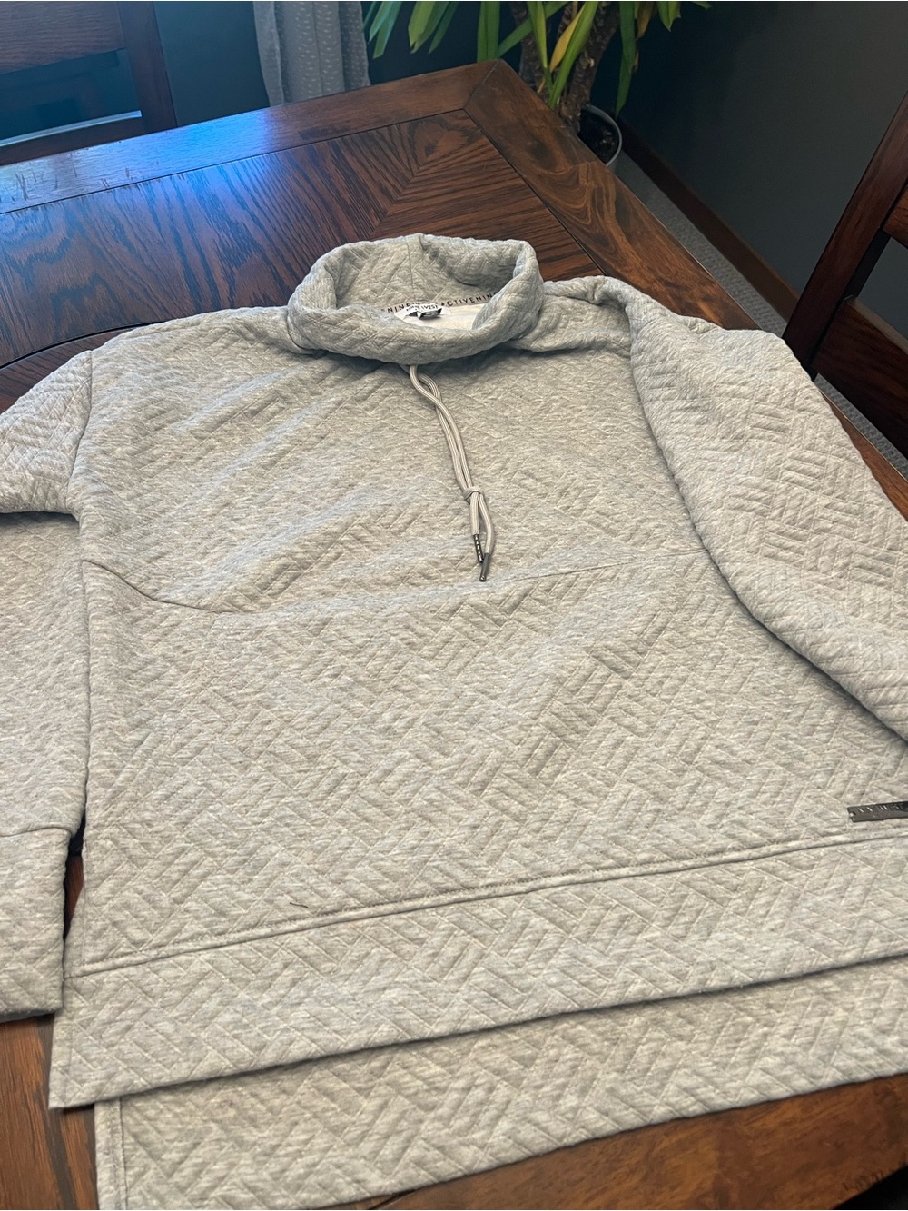 Nine West Active Women's Sweatshirt Gray M Pullover Mock Neck Quilted Logo # 723